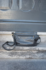 Charger l&#39;image dans la galerie, Leather

